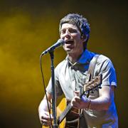 Noel Gallagher under en spelning 2012.