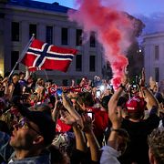 Firandet på Slottsplatsen och Karl Johans gate.