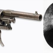 Paul Verlaines revolver, odaterad bild på Arthur Rimbaud.