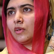 Malala Yousafzai under sitt besök i Pakistan. På fredagen blev hon intervjuad av flera medier.