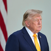 Donald Trump. Dolly Parton under prisutdelningen Brit Awards den 28 februari 2026.