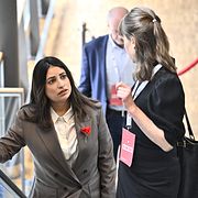 Partiledare Nooshi Dadgostar (V) under Vänsterpartiets kongress i Örebro.