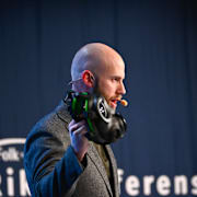 Bohlin talar under Folk och försvar i Sälen, 11 januari. 