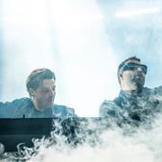 Steve Angello, left, Axwell, och Sebastian Ingrosso i Swedish House Mafia performs på Coachella 2022. 