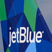 Vinge på ett Jetblue-flygplan