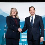 USA:s utrikesminister Marco Rubio med Kanadas utrikesminister Melanie Joly. Arkivbild.