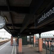 Illustrationsbild, mannen och pojken stoppades på Landskronas tågstation.