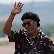 Ronaldinho på flygplatsen i Ravenna