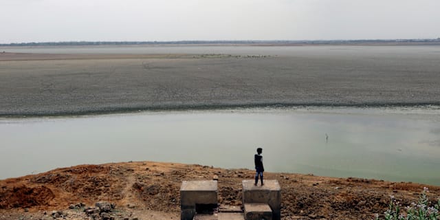 Uttorkad vattenreservoar i Indien. R. Parthibhan / AP