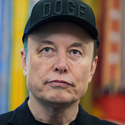 Ukrainska soldater/Elon Musk.