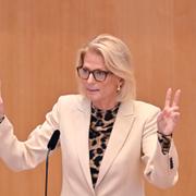 Finansminister Elisabeth Svantesson (M) under budgetdebatten i riksdagen med anledning av budgetpropositionen för 2025 och höständringsbudgeten för 2024.