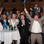 Jubel på Liberalernas valvaka 2024. Vid nästa val blir det kanske inte fullt lika muntert. 