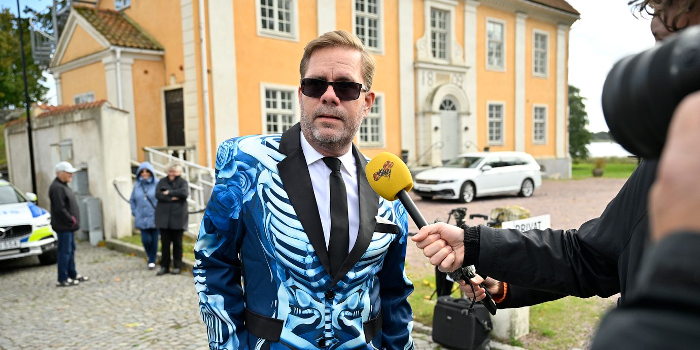 Jörgen Fogelklou (SD) under bröllopet mellan Sverigedemokraternas partiledare Jimmie Åkesson och Matilda Kärnerup i Slottslängorna Sölvesborg 2024.