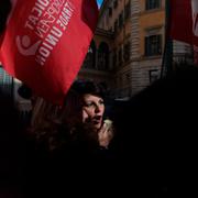 Demonstration till försvar för aborträtten i Rom, Italien den 23 april 2024. 