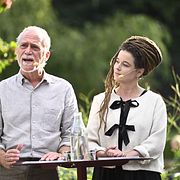 Miljöpartiets språkrör Daniel Helldén och Amanda Lind.