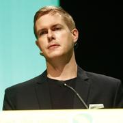 Gustav Fridolin vid MP:s kongress i Linköping. 