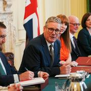 Premiärminister Keir Starmer under det första sammanträdet.