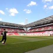 Bundesliga startade i helgen, här Köln mot Mainz på söndagen/Aleksander Ceferin.