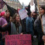 Demonstranter i Paris.