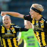 Häckens Luna Nørgaard Gevitz jublar efter 1-0 