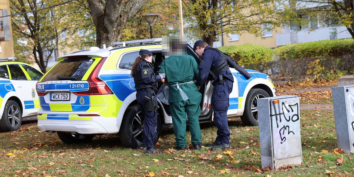 Bild från polisinsatsen, 25 oktober.