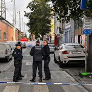 Polis vid brottsplatsen i Bryssel. 