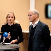 Norges statsminister Jonas Gahr Støre, finansminister Trygve Slagsvold Vedum och justitieminister Emilie Enger Mehl. 