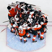 Det var bra stämning i Flyers efter segern.