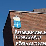 Enligt åklagaren ska rättegången inledas i Ångermanlands tingsrätt i mitten av mars. 