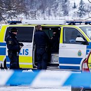 Polisen vid brottsplatsen 2015.