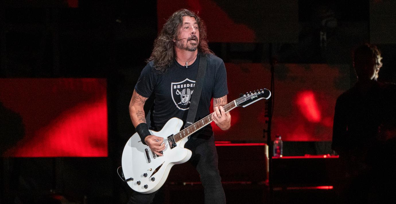 Dave Grohl a eu un enfant – avec quelqu’un d’autre que sa femme