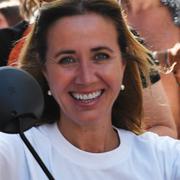 Moderaternas hbtq-politiska talesperson Filippa Reinfeldt i prideparaden 2019.