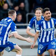 Göteborgs Carl Johansson , Simon Thern och Hosam Aiesh jublar efter 0-2 