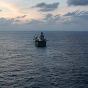 Det amerikanska anfallsfartyget USS Tripoli. Illustrationsbild.