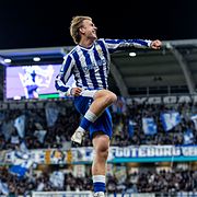 Noah Tolf jublar efter 1-0.