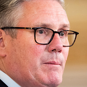 Storbritanniens premiärminister Keir Starmer och USA:s vicepresident JD Vance.