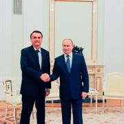 Brasiliens president Jair Bolsonaro möter Vladimir Putin i Kreml i februari i år. 