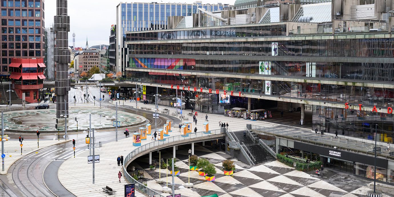 Vy över Sergels torg och Kulturhuset Stadsteatern. Arkivbild.