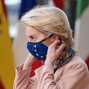 Kinas president Xi Jinping och Ursula von der Leyen.  TT