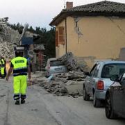 Räddningspersonal i Amatrice