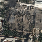 Före- och efterbilder på ayatollans palats i Teheran.