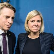 Finansmarknadsminister Per Bolund (MP) och finansminister Magdalena Andersson (S). 