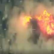 Trump har delat bilder som visar attacken.