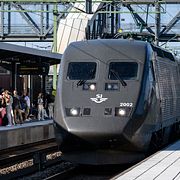 SJ måste undersöka flera X2000-tåg efter ett hjulfel på söndagen.