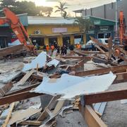 Jordbävningen i december i fjol skapade stor materiell förödelse på Vanuatu och tog minst 16 människors liv. 