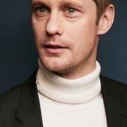 Alexander Skarsgård.