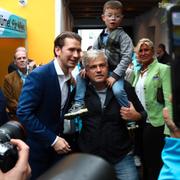 Sebastian Kurz med anhängare i Wien.