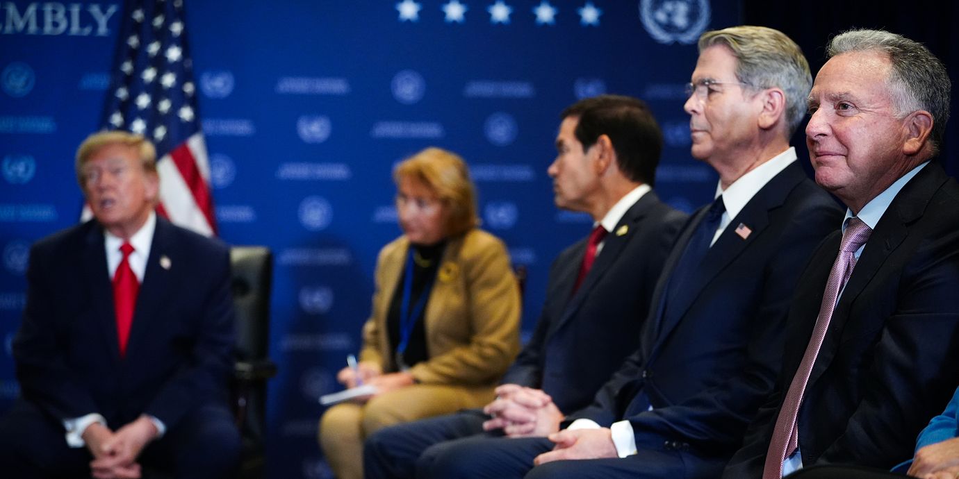 President Donald Trumps sändebud Steve Witkoff, finansminister Scott Bessent och utrikesminister Marco Rubio i samband med FN generalförsamling den 22 september 2026.