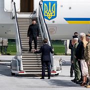 Ukrainas president Volodymyr Zelenskyj tas emot av Sveriges statsminister Ulf Kristersson i slutet av maj.