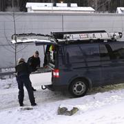 Polisens tekniker på plats i Södertälje under måndagen. 